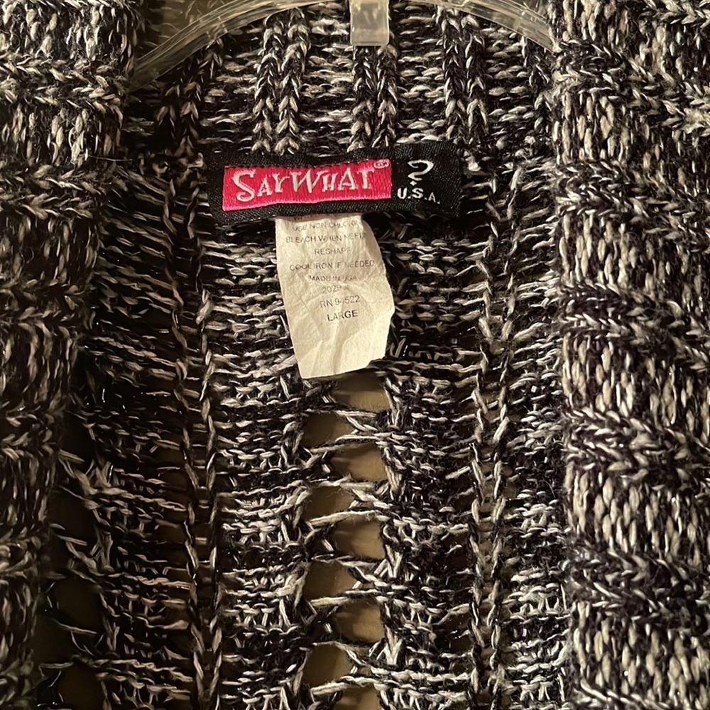Cardigan - Picture 2 of 4